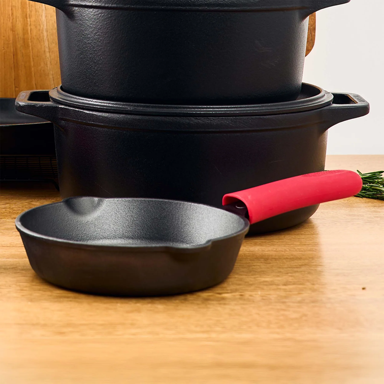 Combo Sartén de Hierro Fundido Victoria de 20 Cm + Mango de Silicona