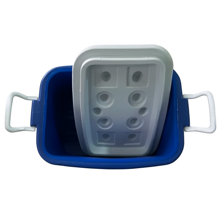 Nevera Cava Portátil Plástica de 40 Litros Colplast Color Azul 300899