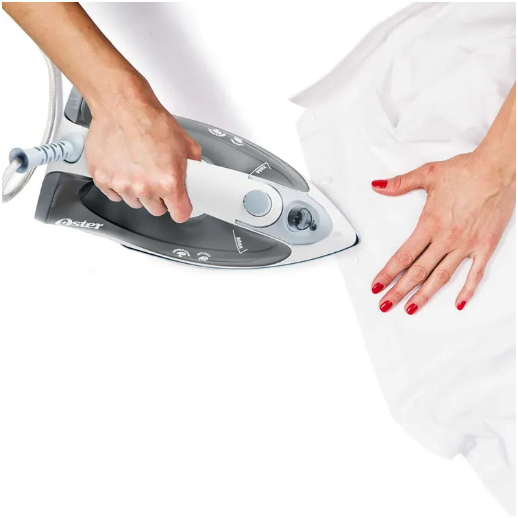 Plancha a Vapor Oster Compacta Color Gris