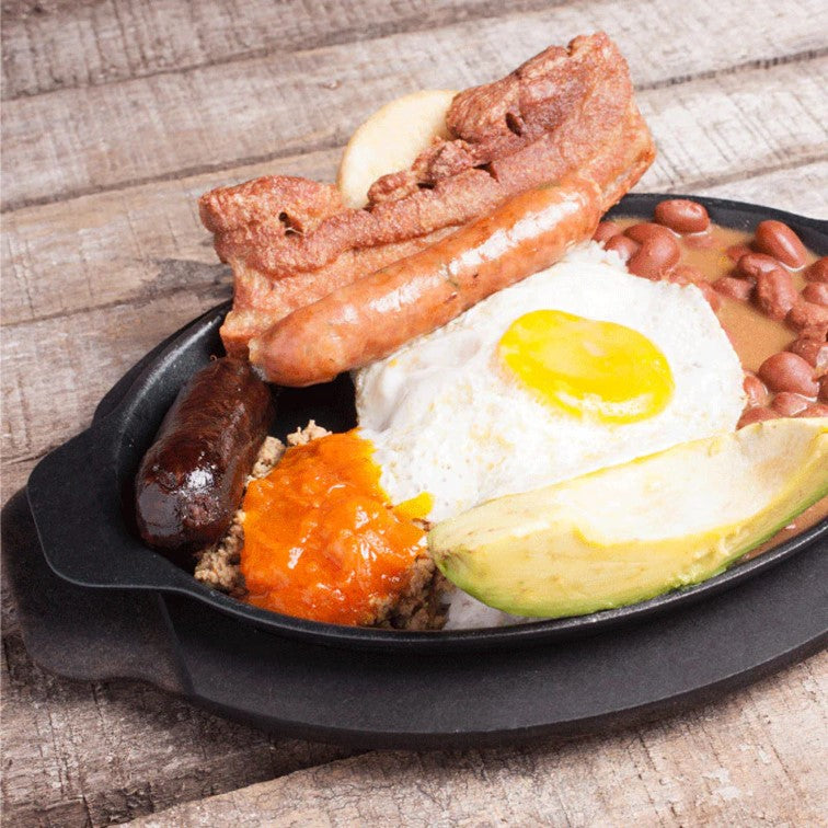 Bandeja Ovalada de Hierro Fundido Victoria de 29 X 19 Cm 30278