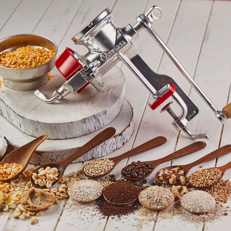 Molino de Granos Victoria Manual Tolva Baja en Estañado 30018