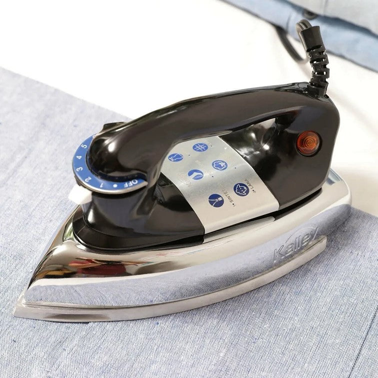Plancha de Ropa Kalley Seca en Aluminio K-MPLS100
