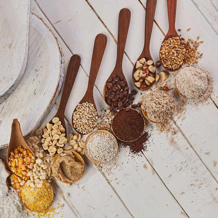 Molino de Granos Victoria Manual Tolva Baja en Estañado 30018